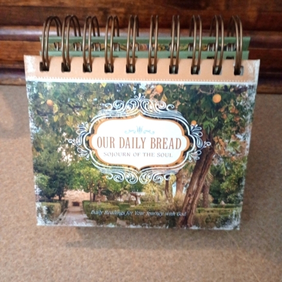 Our Daily Bread Perpetual Calendar - Picture 1 of 2